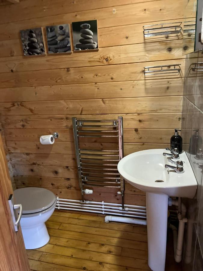 Morlais Log Cabin Lyme Regis Dış mekan fotoğraf